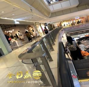 	不銹鋼商場護(hù)欄JRS10